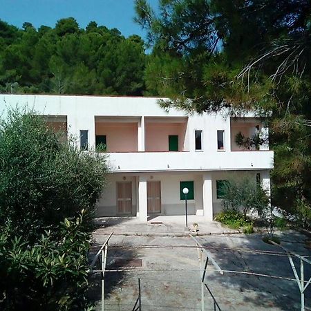 Casa Vacanze Pizzone Apartment Пешичи Екстериор снимка