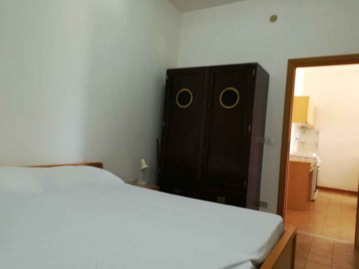 Casa Vacanze Pizzone Apartment Пешичи Екстериор снимка